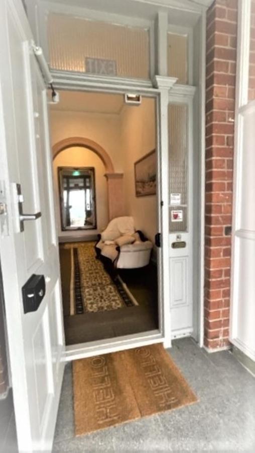 Oakleigh House 호텔 버니 외부 사진